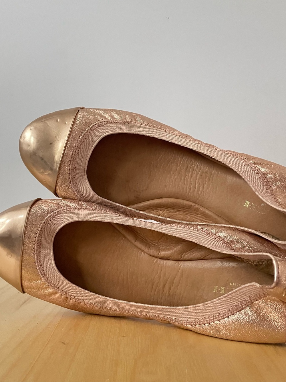 Coach Dahlia rose gold leather ballet flats | US 6B